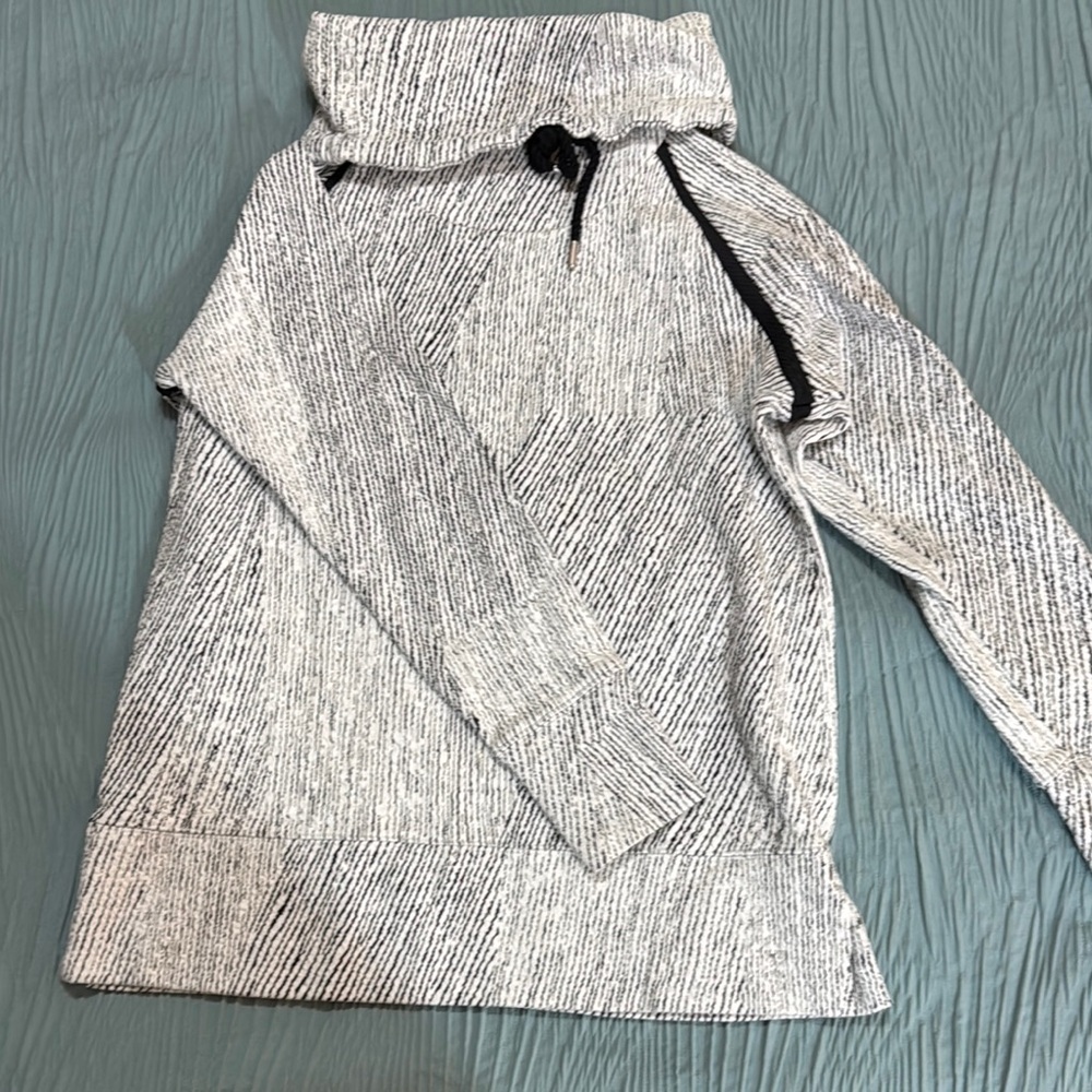 Women's white and black funnel neck sweater